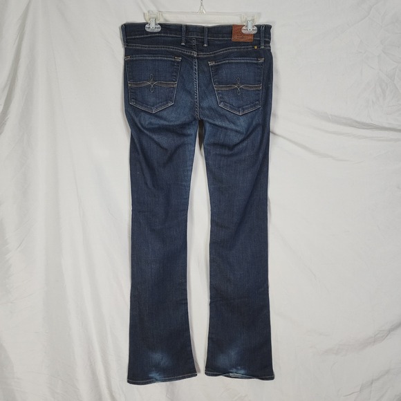 LUCKY BRAND Size 6 CATE BOOT Dark Blue Distressed Denim Boot Cut Jeans - Picture 2 of 13